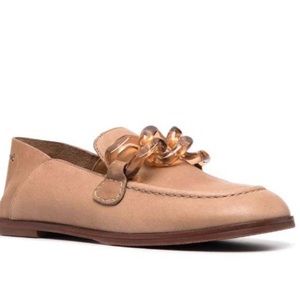 See by Chloé Tan Leather Tortoise Chain Loafer Flats
